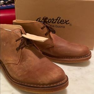 Astorflex desert boot